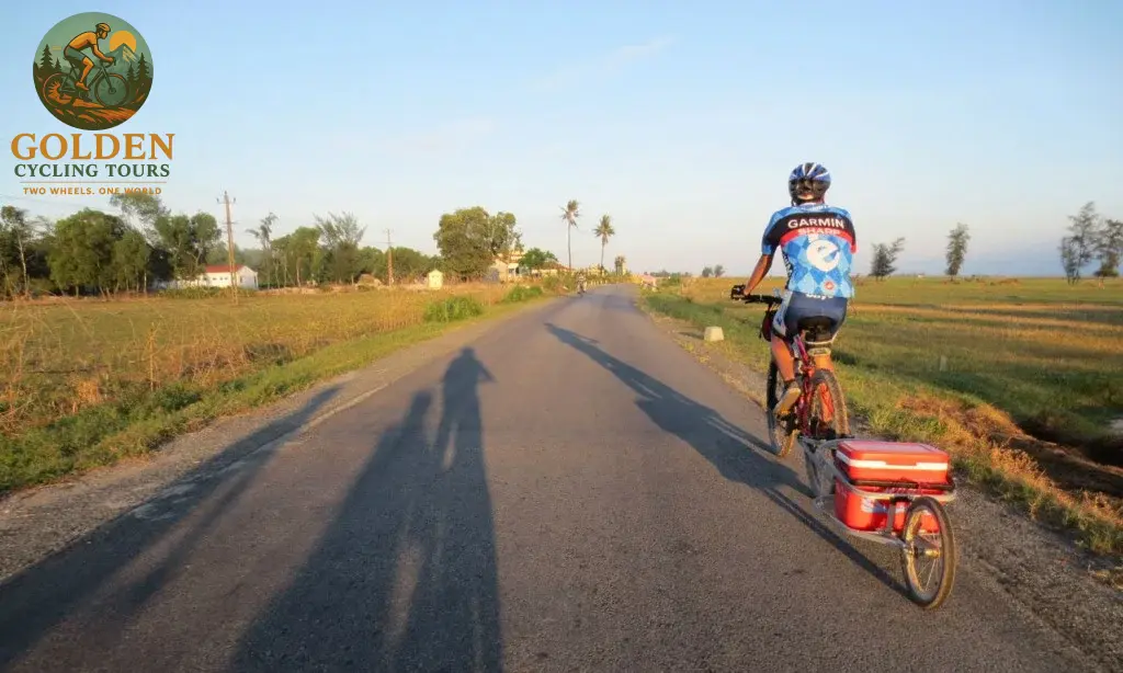 Phuoc Tich Village & Tam Giang Lagoon Full-Day Biking Tour from Hue